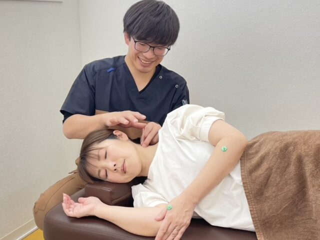 【9月の不調は姿勢から？秋を迎える東洋医学的な身体の整え方】
